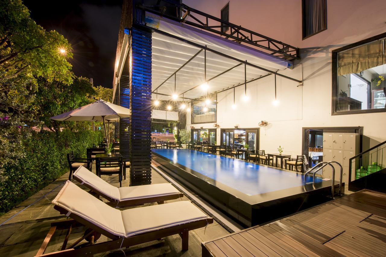 Sea Flower Hotel Da Nang Exterior photo
